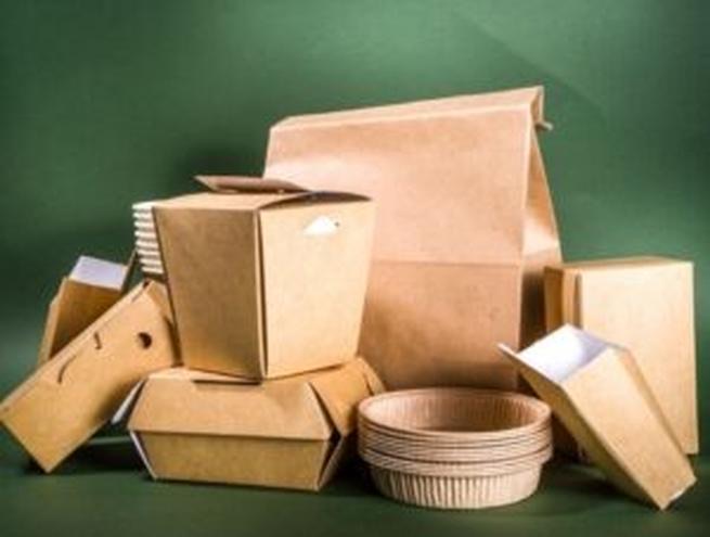 Emballages de tailles différentes en carton