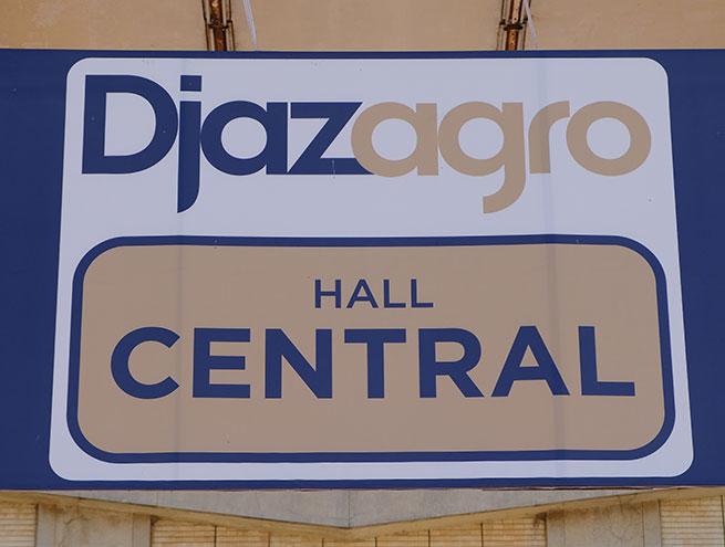 entrée du salon djazagro