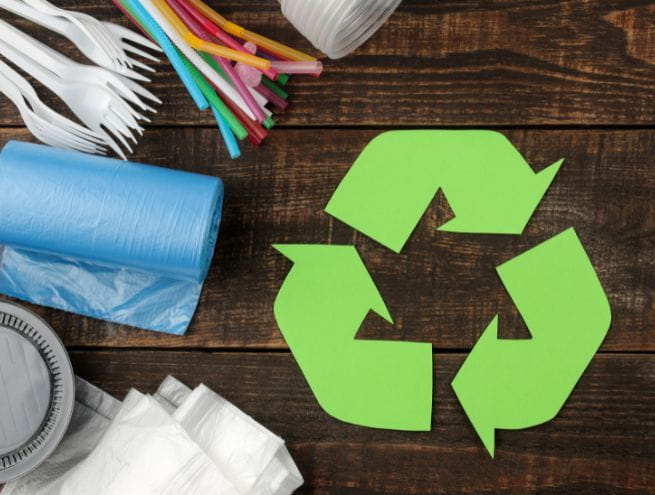 Packaging avec le logo de la recyclabilité